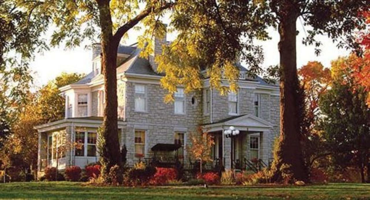 Hawthorn Bed And Breakfast Independence Exterior photo