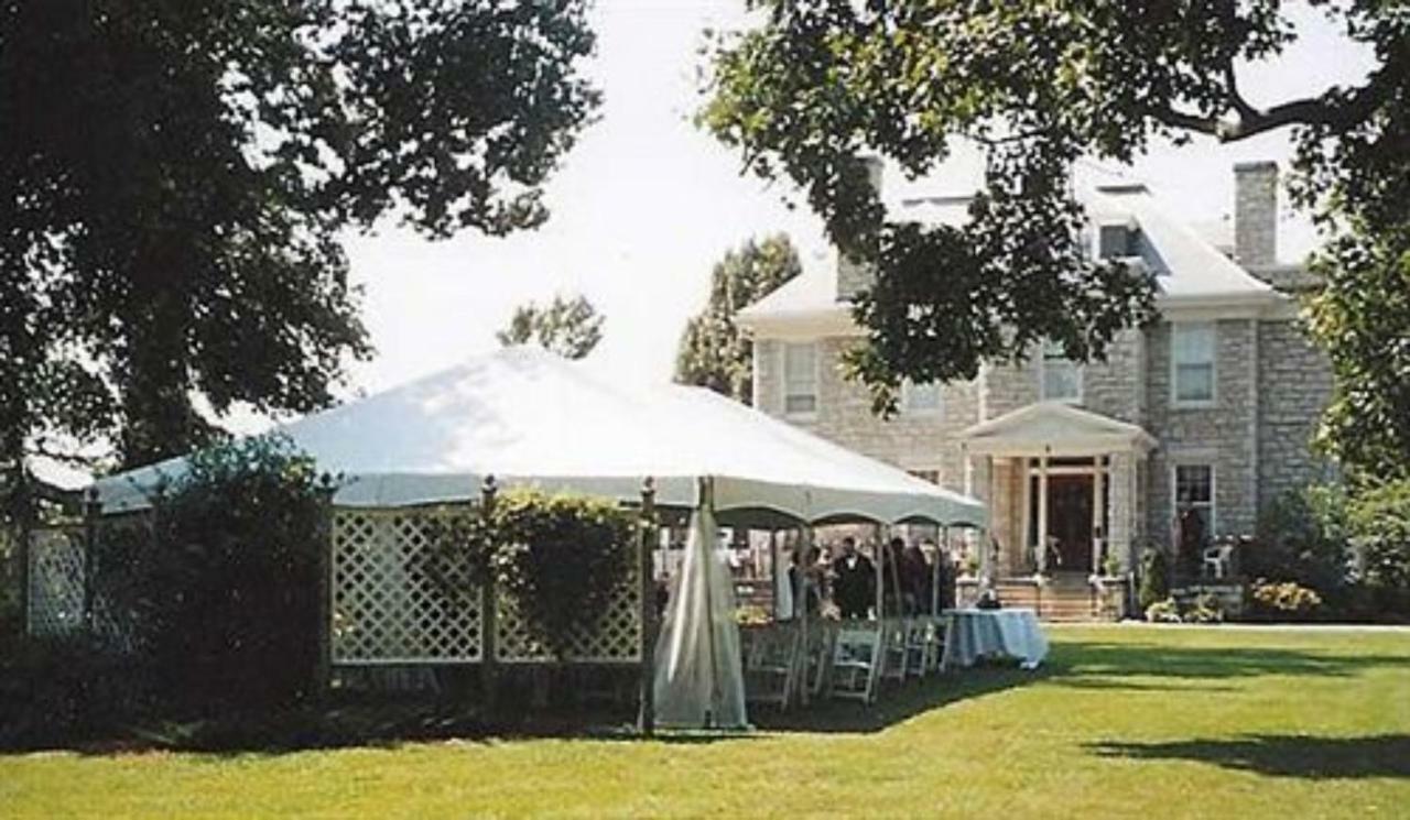 Hawthorn Bed And Breakfast Independence Exterior photo