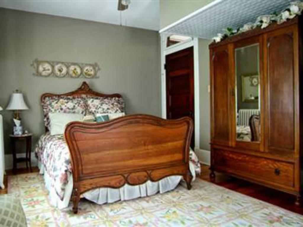 Hawthorn Bed And Breakfast Independence Exterior photo