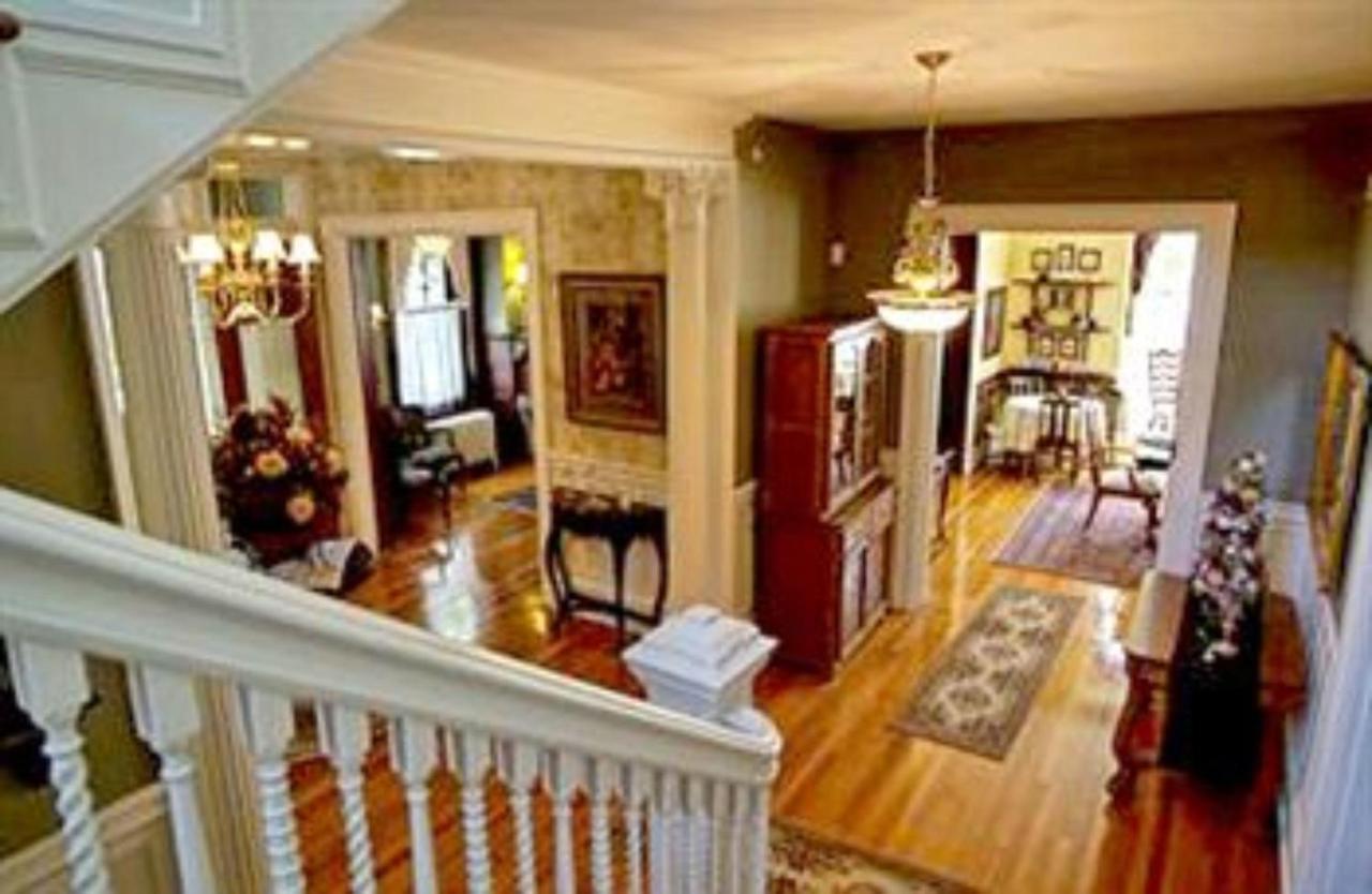 Hawthorn Bed And Breakfast Independence Exterior photo